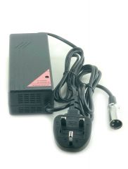 Ultramax 12V 10Ah 240V Lithium-ion (Li-ion), LiNiMnCoO2 XLR Battery Charger